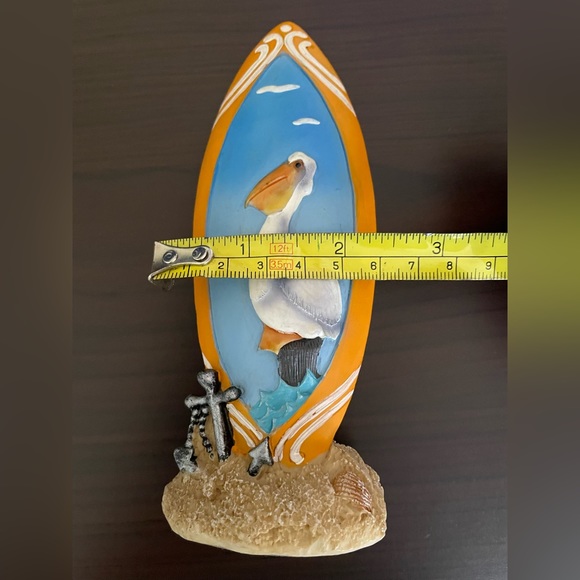 Decorative Surfboard with Pelican - Picture 9 of 9